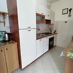 Parco Musadino By Interhome Apartamento Porto Valtravaglia
